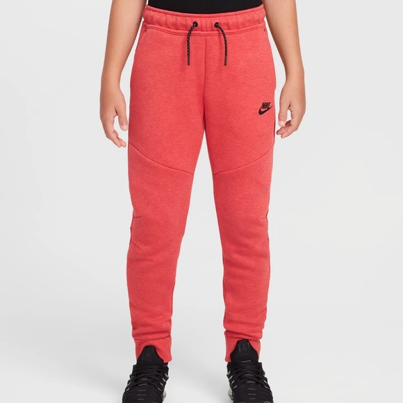 Nike Other - Nike Sporrswear Tech